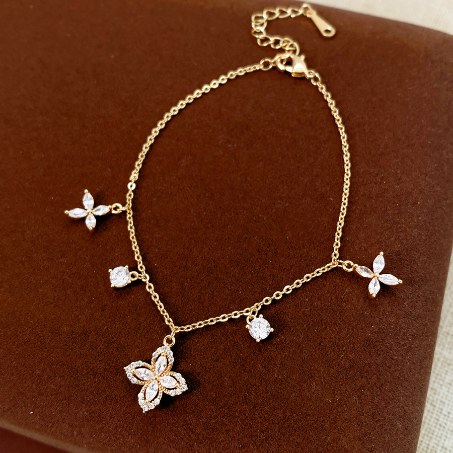 18k gold electroplated zircon lucky clover flower bracelet high-end luxury bracelet exquisite and stylish jewelry