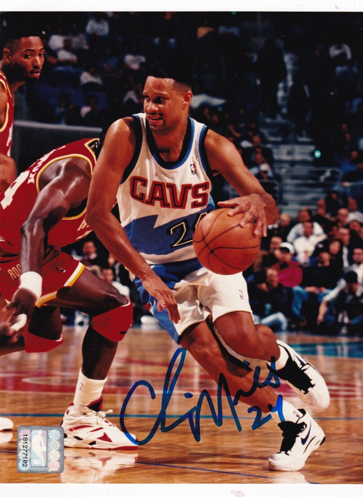 CHRIS MILLS CLEVELAND CAVALIERS ACTION SIGNED 8x10