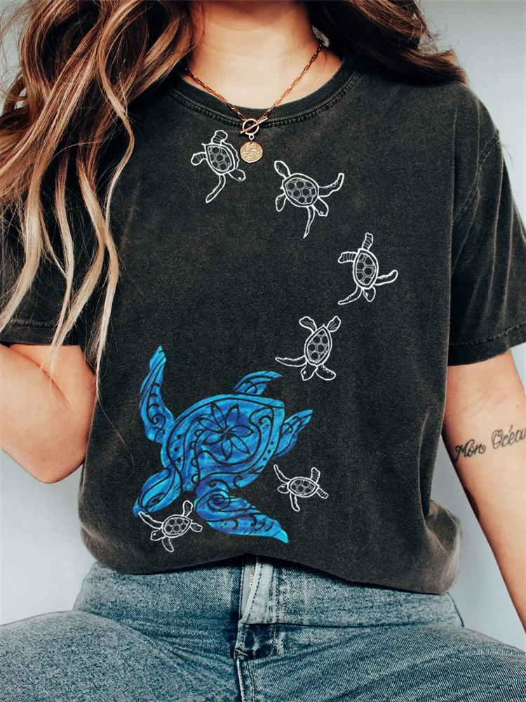 Lovely Sea Turtle Family Graphic Vintage T Shirt