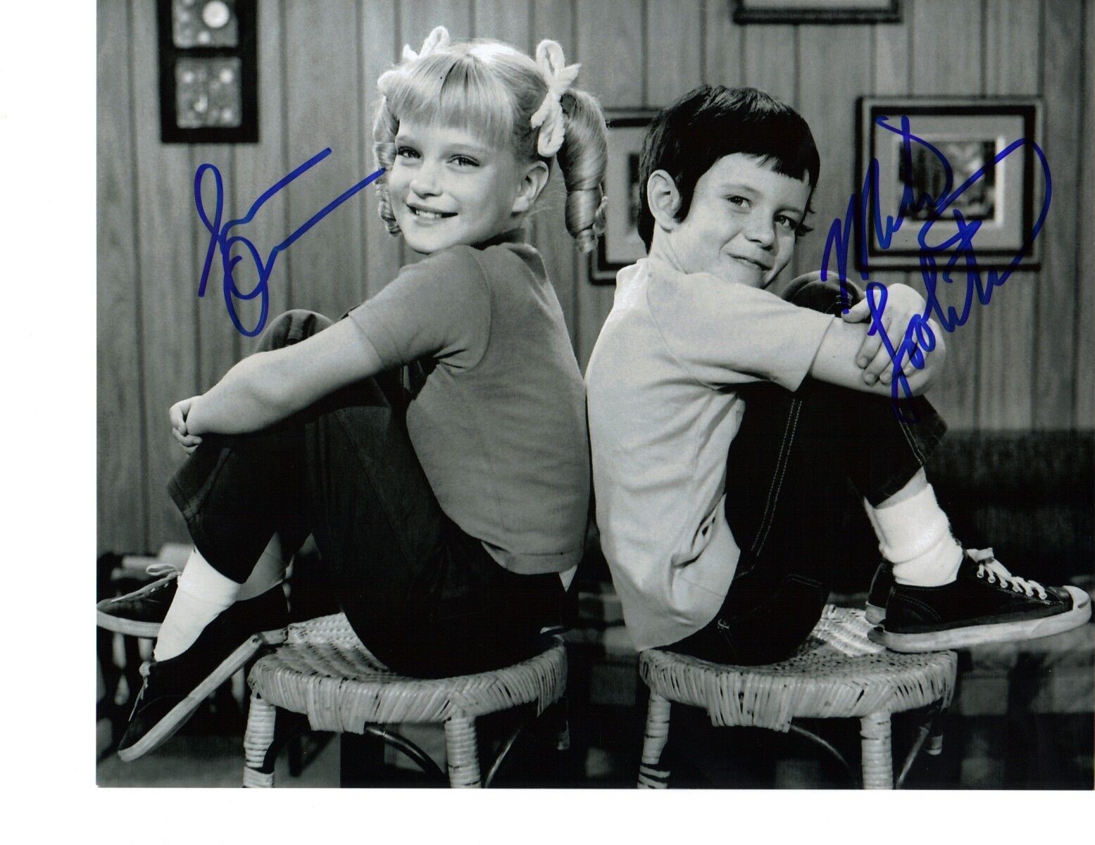 Susan Olsen & Mike Lookinland Signed Photo Poster painting - Cindy & Bobby from The Brady Bunch