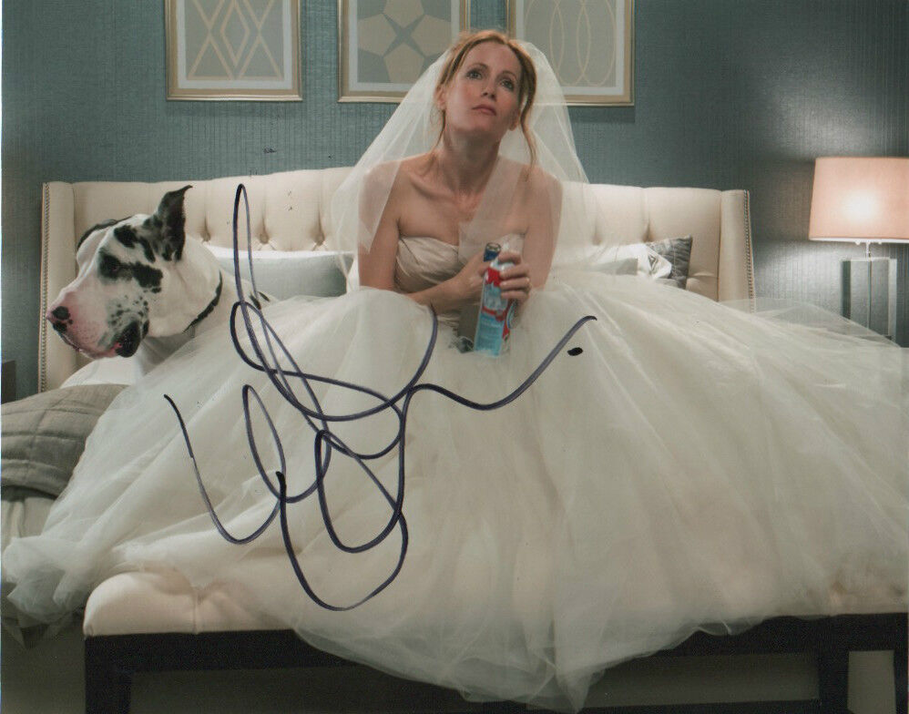 Leslie Mann How to Be Single Autographed Signed 8x10 Photo Poster painting COA #2