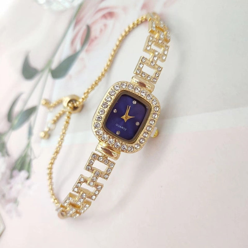 Elegant Luxurious Solid Color Telescopic Rope Quartz Watch Women’s Watches