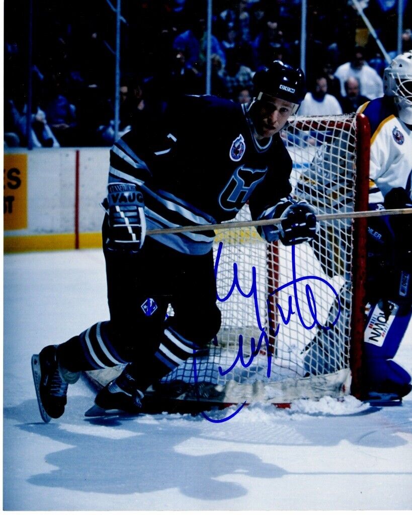 Randy Cunneyworth Signed - Autographed Hartford Whalers 8x10 inch Photo Poster painting