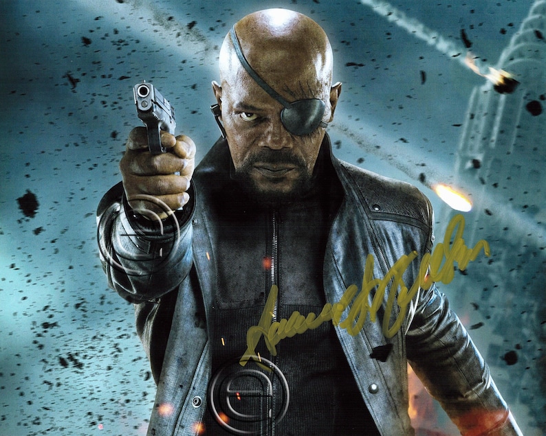 Samuel Leroy Jackson The Avengers Autographed Signed Photo Poster painting 8 x 10 print Photo Poster painting picture poster wall art autograph