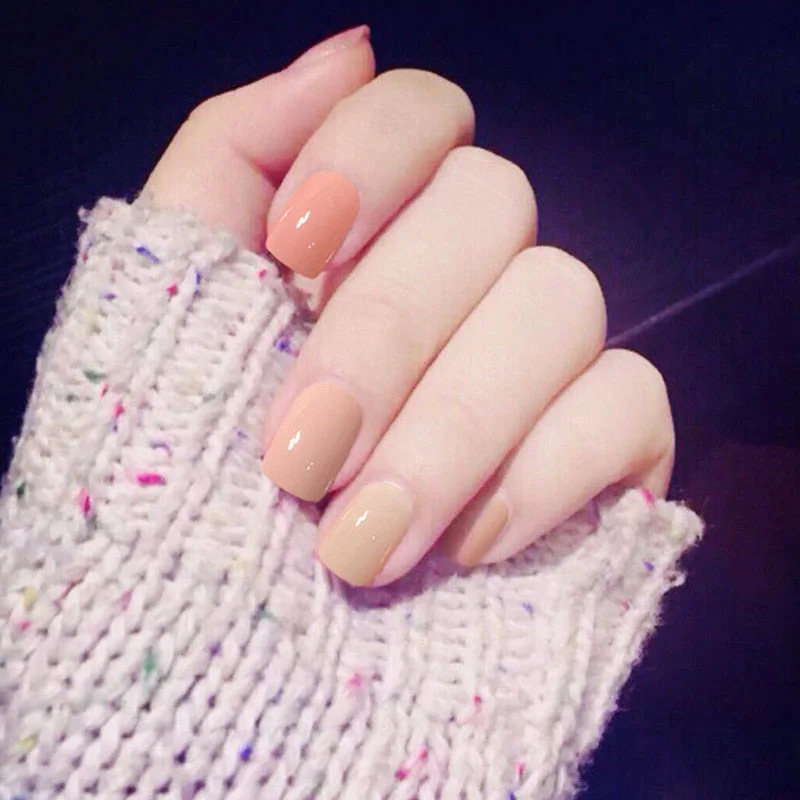 New Women Sweet Manicure Decorations Short Red Elegnet Fake Nail Tips with Glue Full Cover Fashion Simple Solid Color False Nail-Nail Inspo