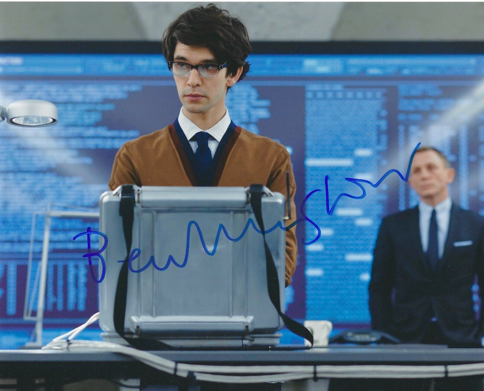 BEN WHISHAW SIGNED 007 JAMES BOND Q 8x10 Photo Poster painting 2 - UACC & AFTAL RD AUTOGRAPH