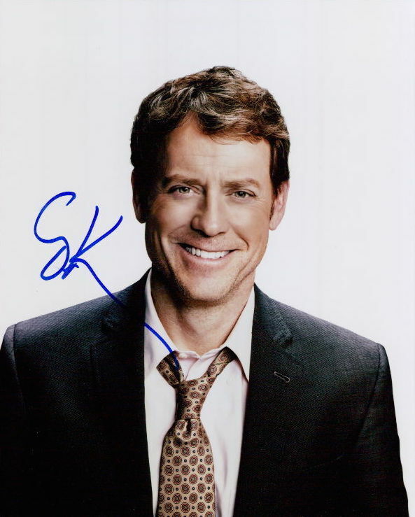 Greg Kinnear in-person signed 8x10 Photo Poster painting