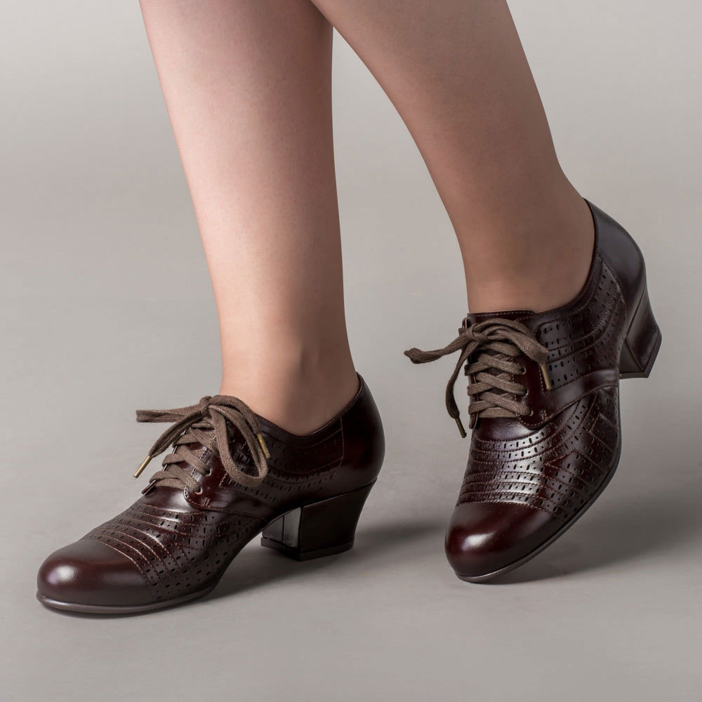 Brown Perforated Round Toe Chunky Heel Women's Oxfords with Lace-Up Nicepairs