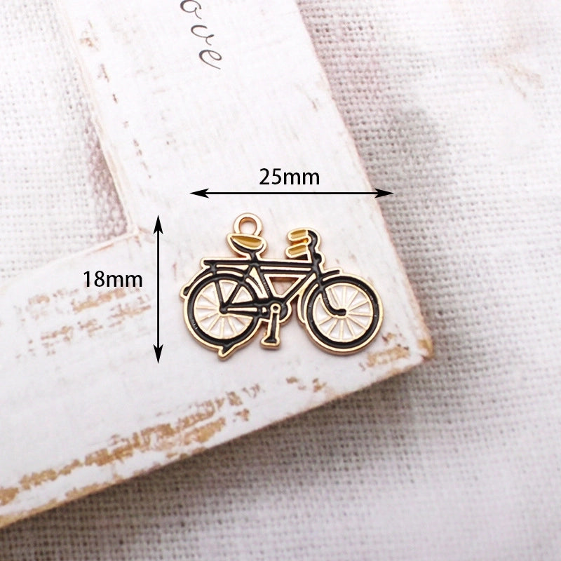 10 Pieces Retro Nostalgic Style Alloy Oil Drop DIY Jewelry Accessories 80 90 S Feeling Bicycle Sewing Machine Camera Pendant