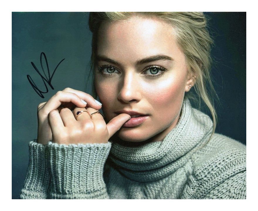 MARGOT ROBBIE AUTOGRAPHED SIGNED A4 PP POSTER Photo Poster painting PRINT 9