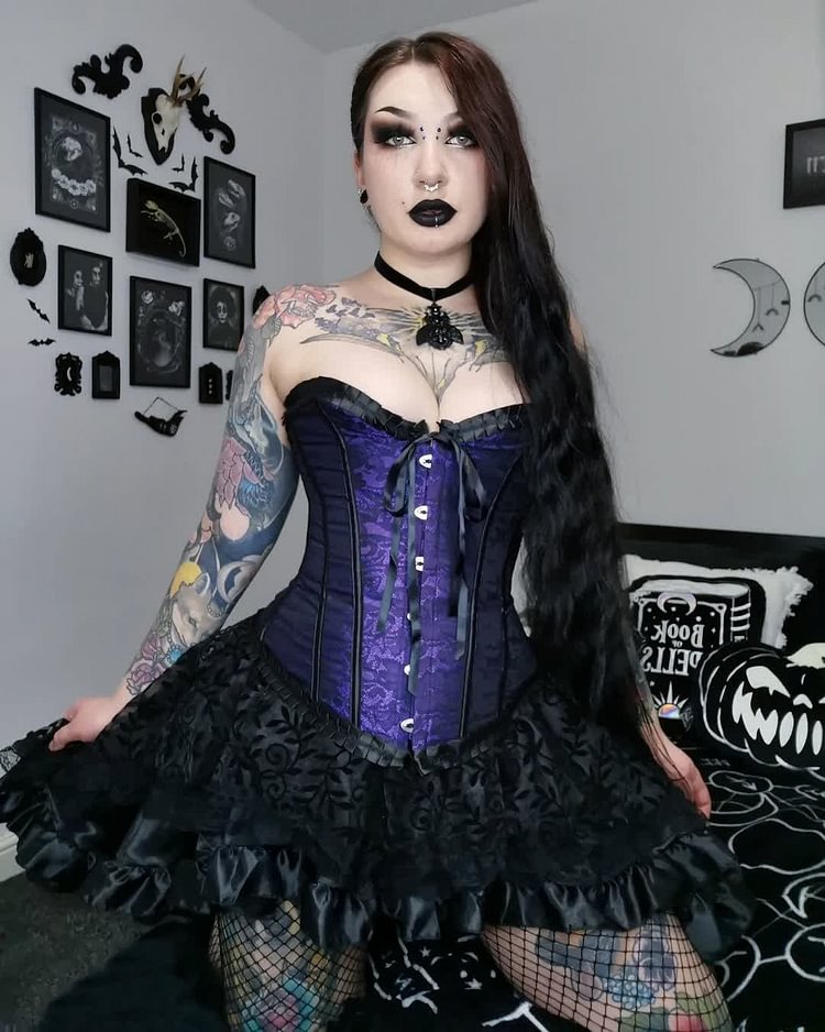 Vintage Ruffled Jacquard Corset Sets