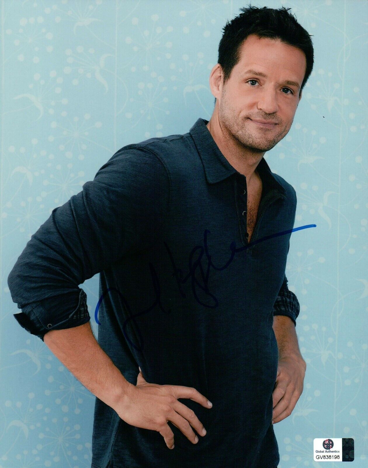 Josh Hopkins Signed Autographed 8X10 Photo Poster painting Cute Sexy Blue Polo GV838198