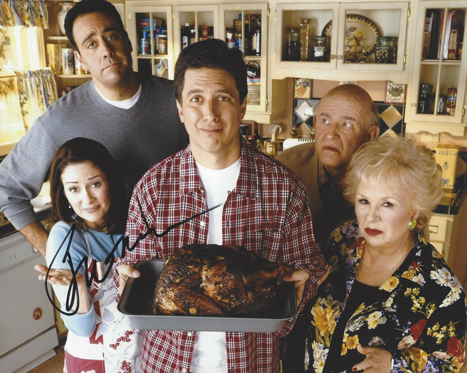 ACTOR RAY ROMANO HAND SIGNED AUTHENTIC EVERYBODY LOVES RAYMOND 8X10 Photo Poster painting w/COA