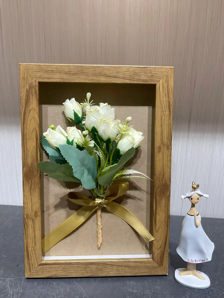 White Rose Realistic Framed Bouquet (6.7*9.6 in) - Desktop Decor Ornament
