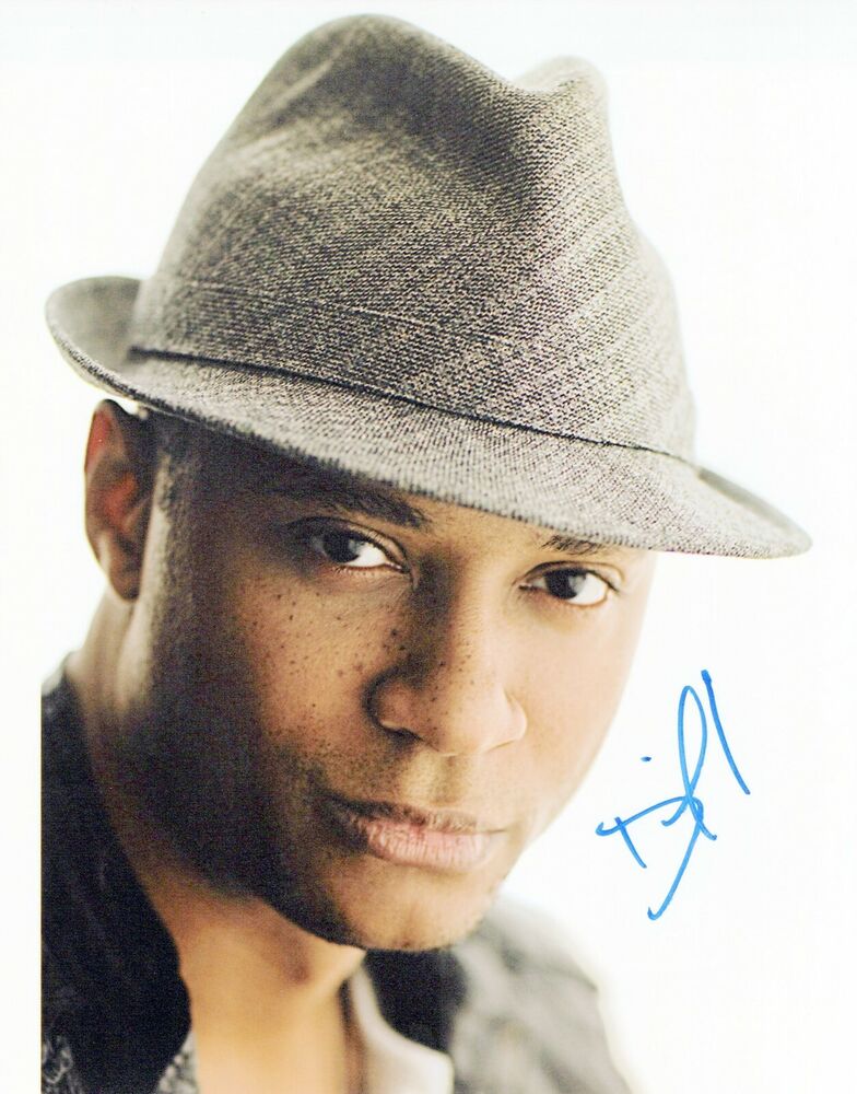 David Ramsey head shot autographed Photo Poster painting signed 8x10 #6