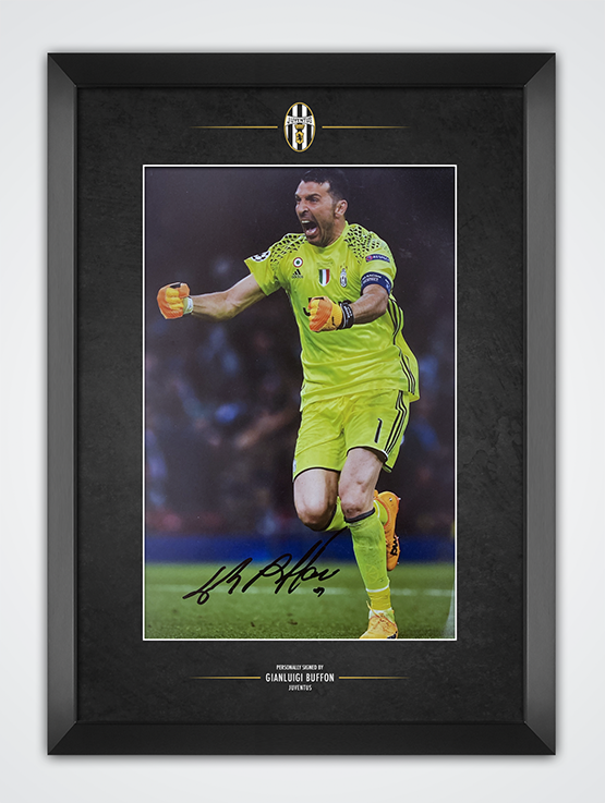 Gianluigi Buffon SIGNED & FRAMED 12X8 Photo Poster painting JUVENTUS & ITALY AFTAL COA