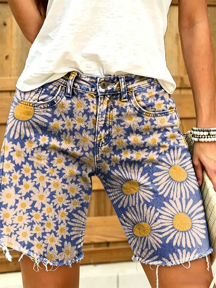 Women's Retro Daisy Art Print Casual Washed Cotton Denim Shorts
