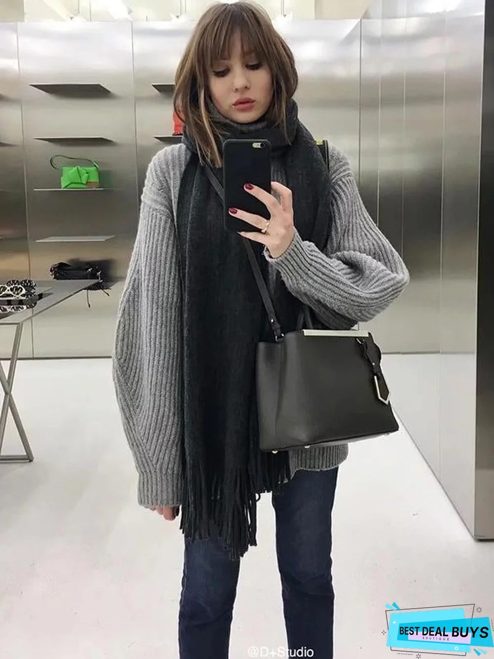 Round Neck Loose Knitting Sweater