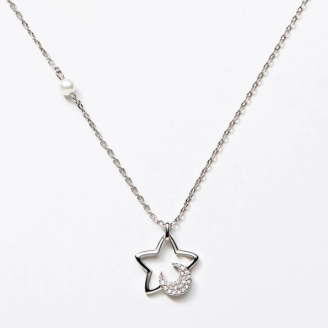 "Hold Me Tight" Cute Star Pearl Pendant Silver Necklace