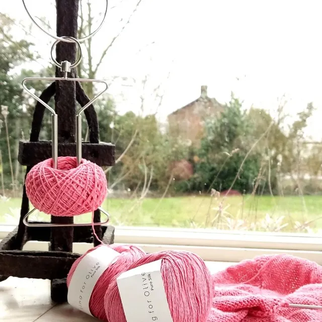 Craft County Mesh Yarn Holder With Carrying Handle...