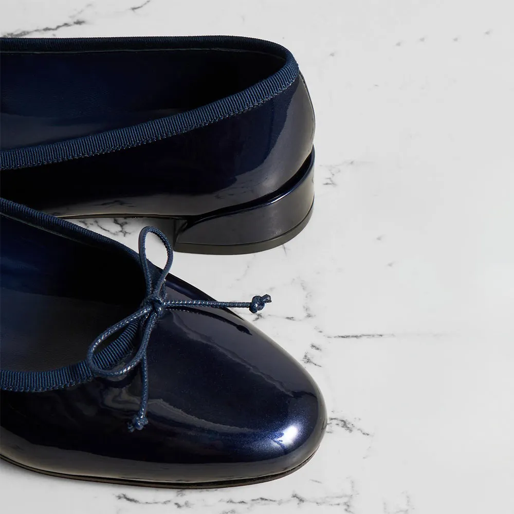 Classic Navy Patent Leather Round Toe Bow Flat Shoes for Women
