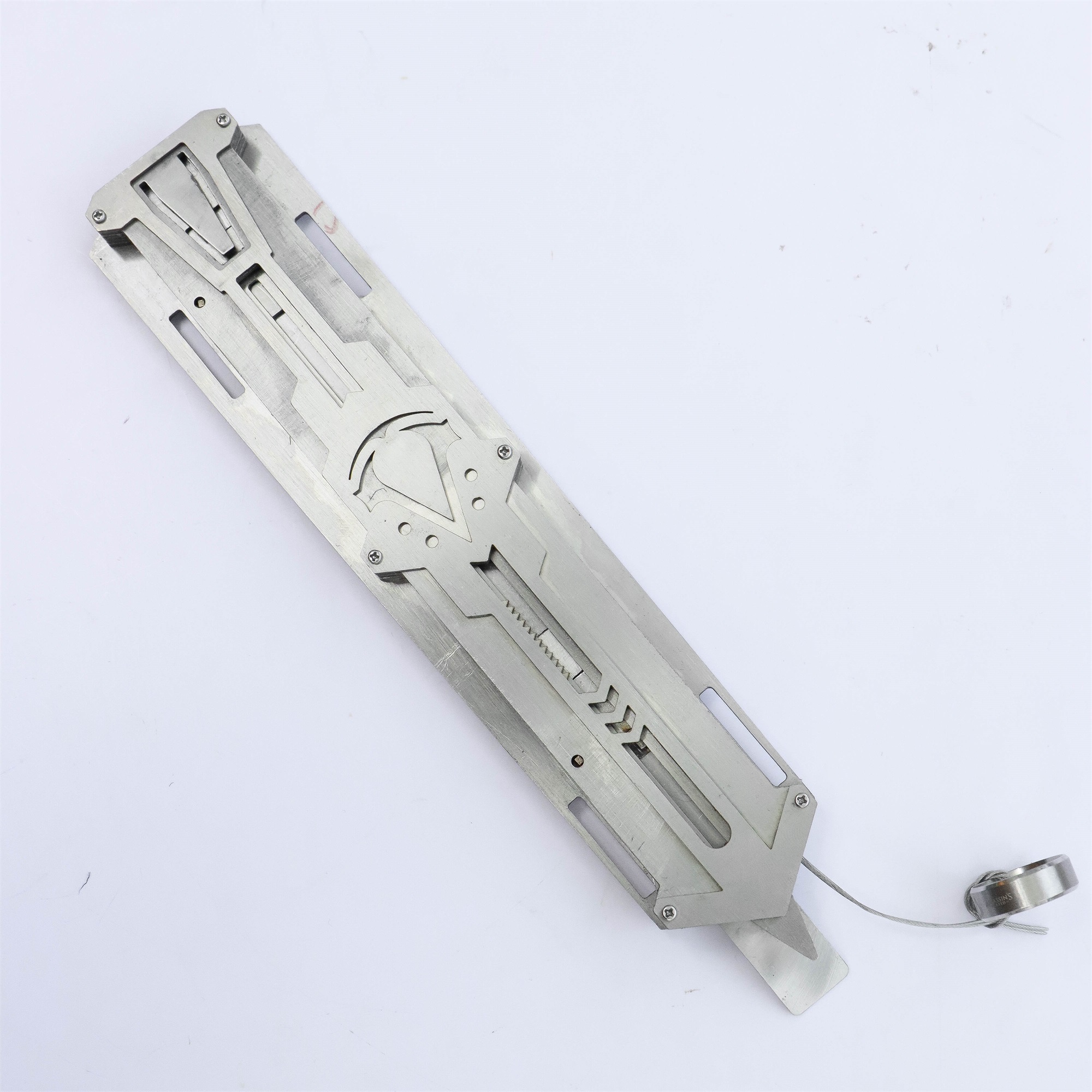 Hidden Blade Metal Assassin's hidden blade image 4