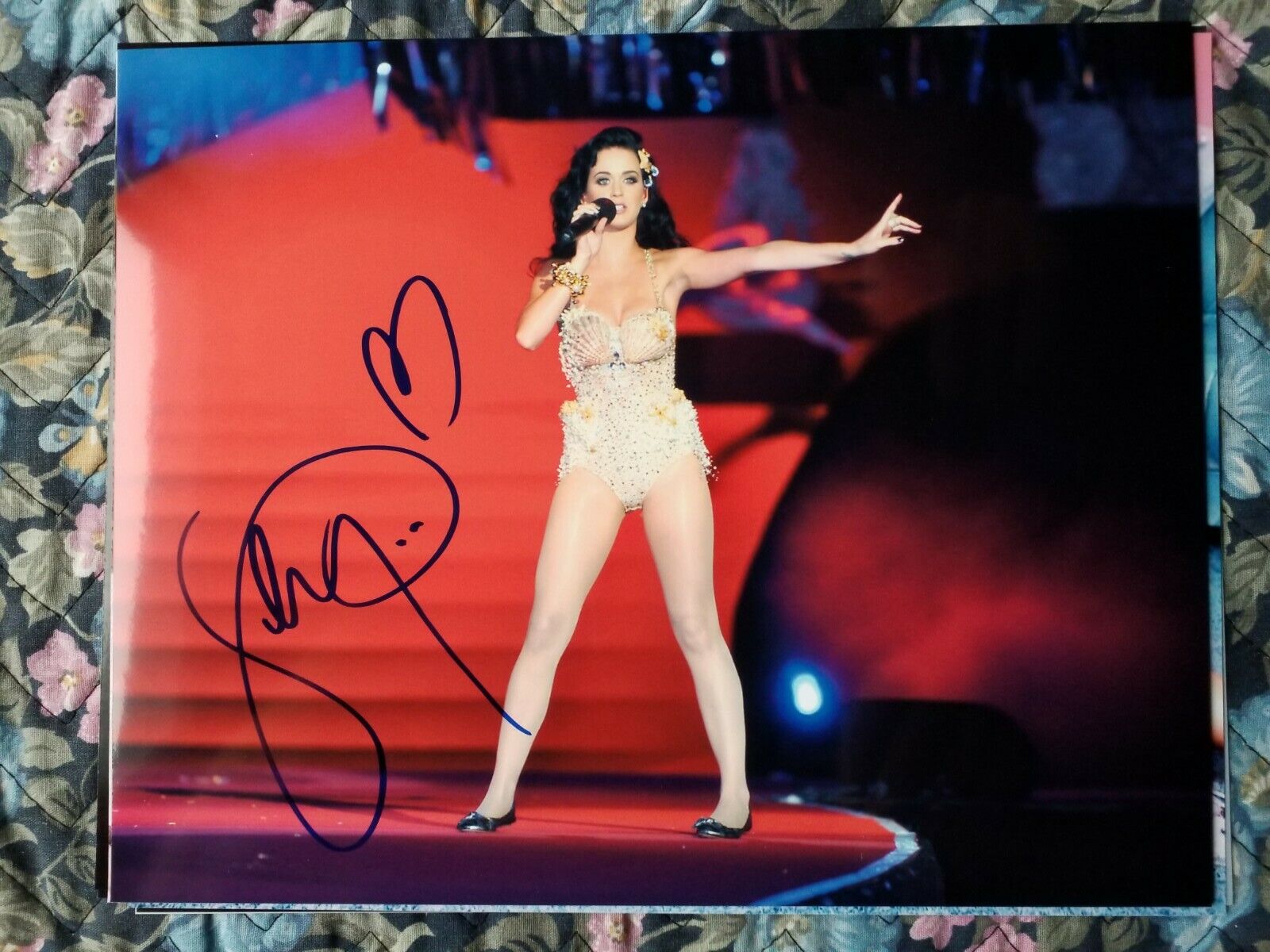 Katy Perry Authentic Hand Signed 8x10 Photo Poster painting Autographed Singer