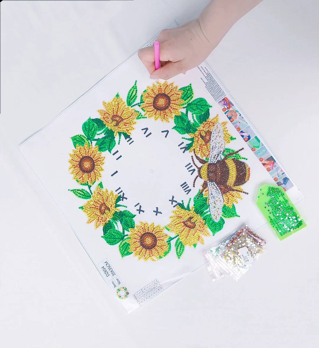 Crystal Rhinestone Diamond Painting Clock - Bee(35*35cm)