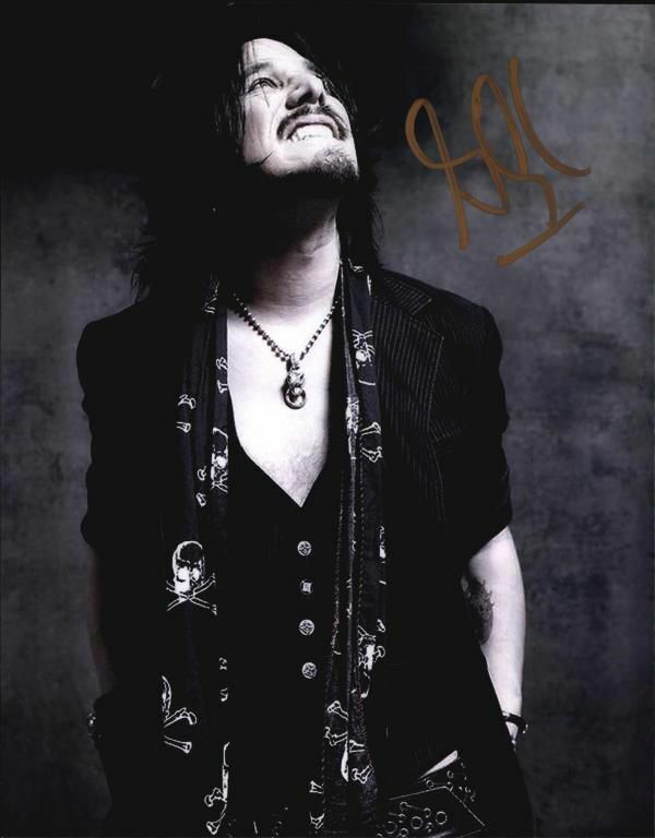 Gilby Clarke Gun N Roses Authentic signed 8x10 Photo Poster painting |CERT Autographed 326-c