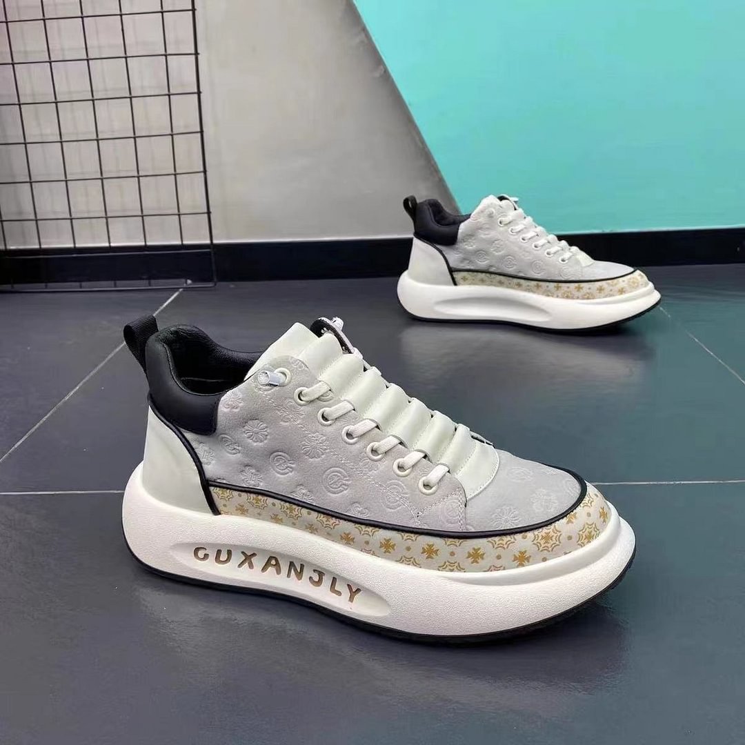 2022 Men's Embroidered Autumn and Winter Thick Soled Casual Shoes