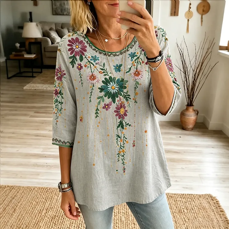 Women's Vintage Floral Embroidery Art Crew Neck Linen Blend Casual T-shirt
