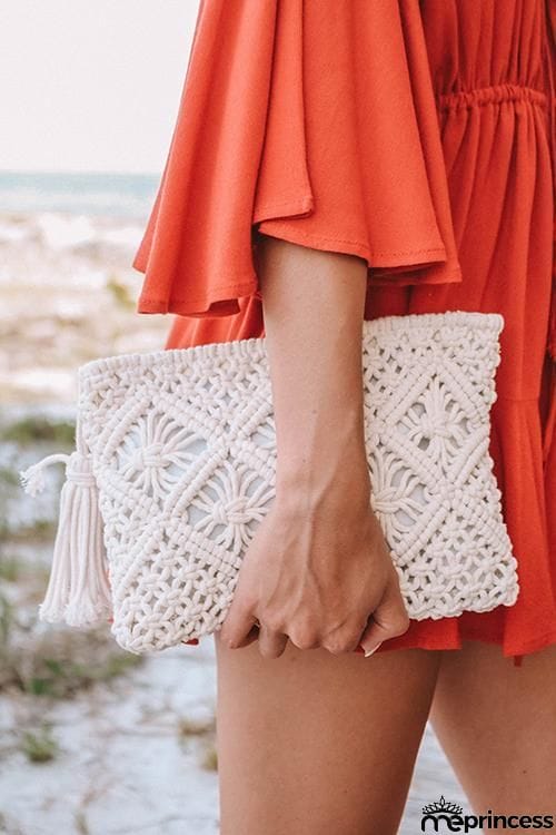 Weave Tassels Clutch Bag