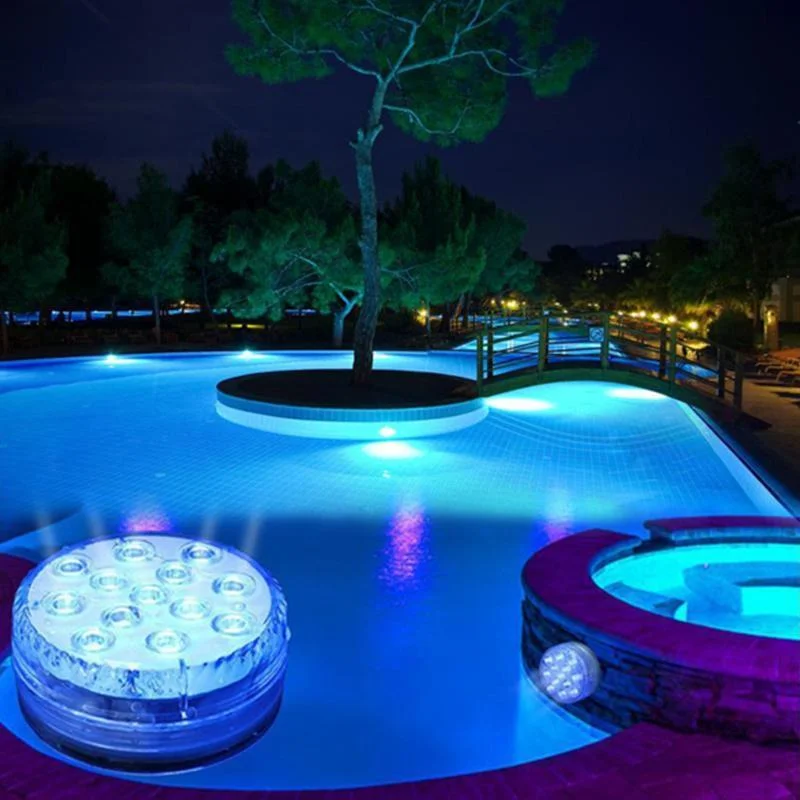 Meladen™ LED-Tauchlicht mit Fernbedienung für den Pool