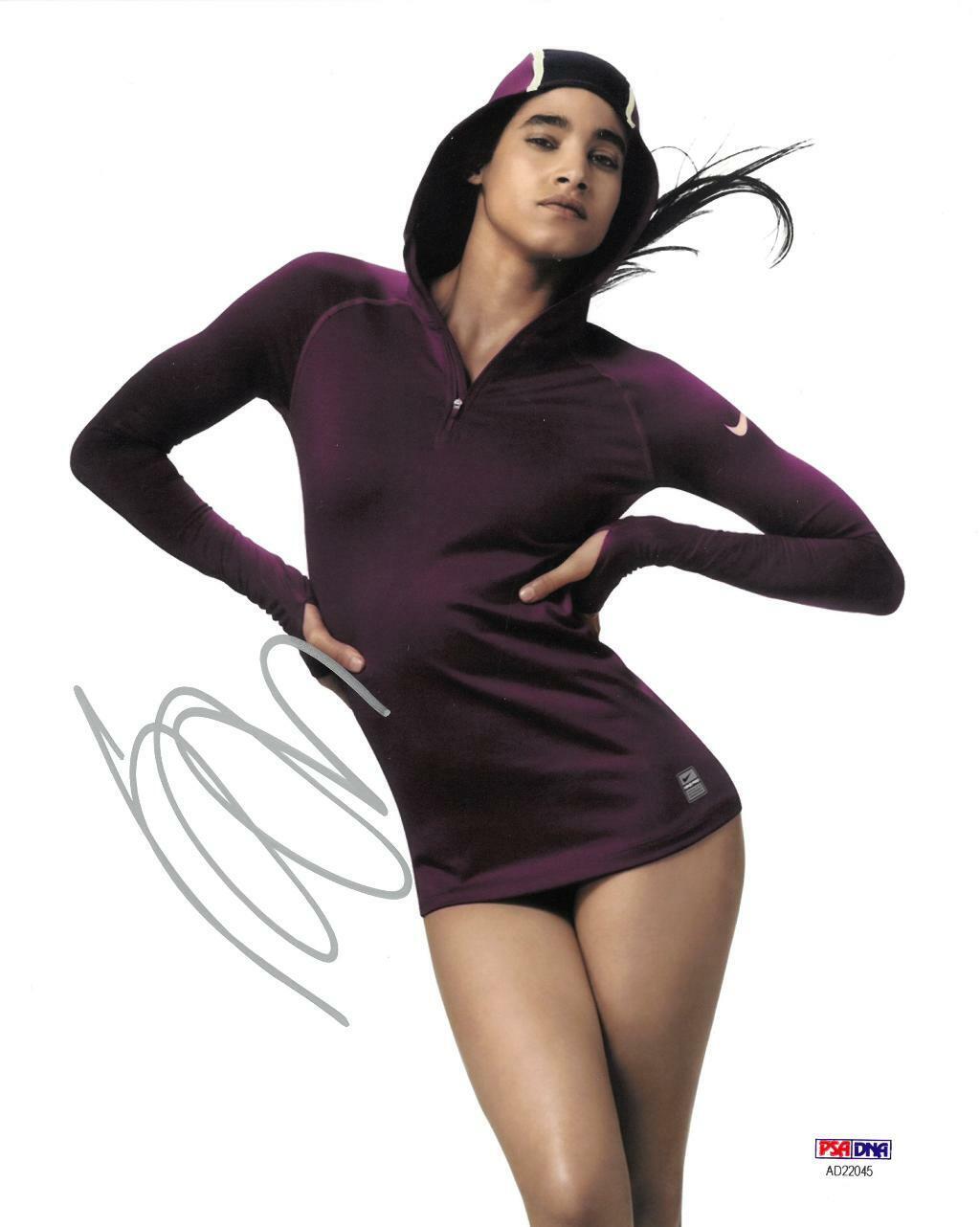 Sofia Boutella Signed Authentic Autographed 8x10 Photo Poster painting PSA/DNA #AD22045