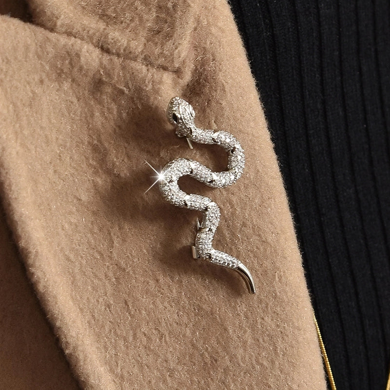 IG Style Pin Snake Alloy Inlay Rhinestones Women’s Brooches