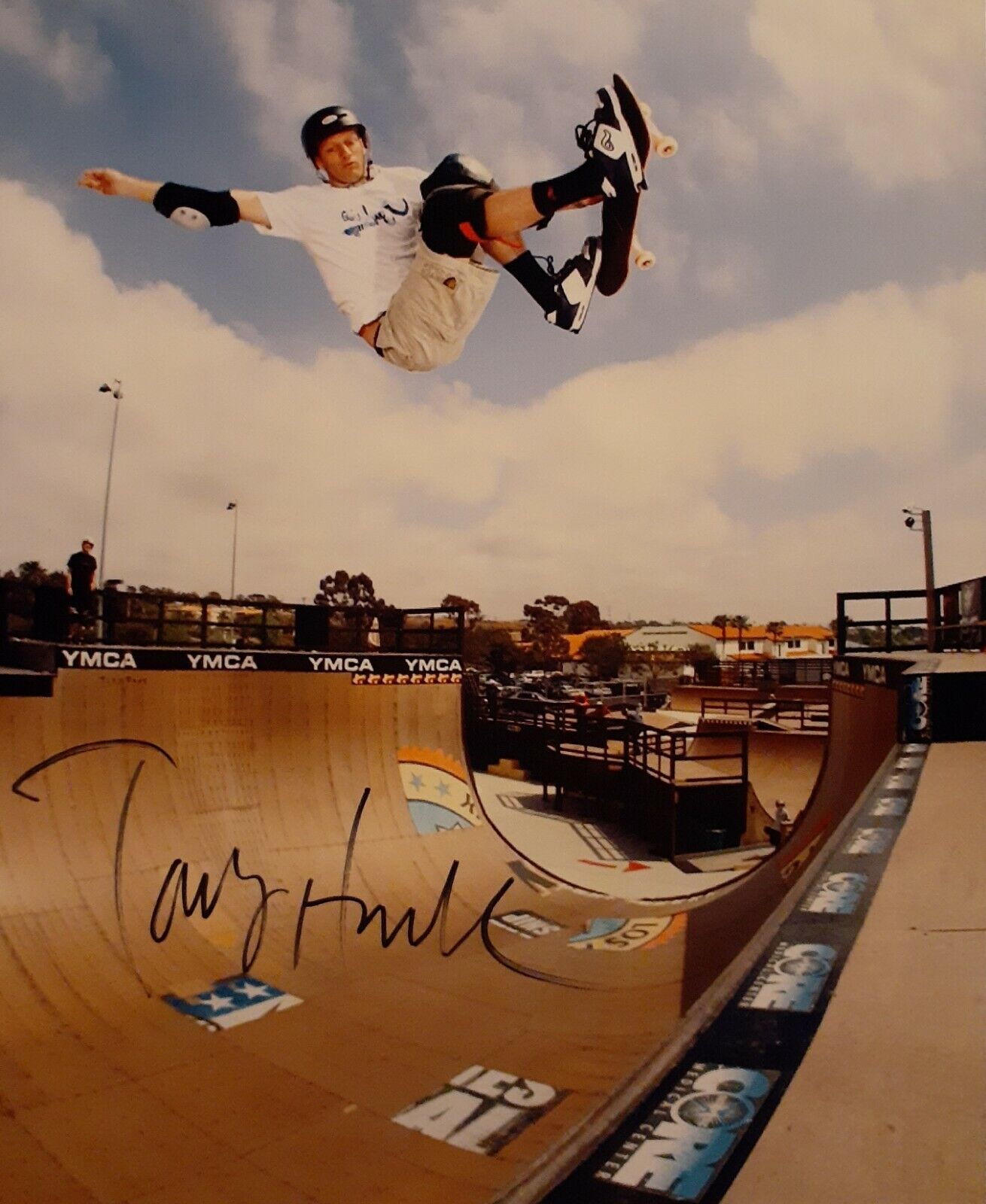 Tony Hawk signed 8x10