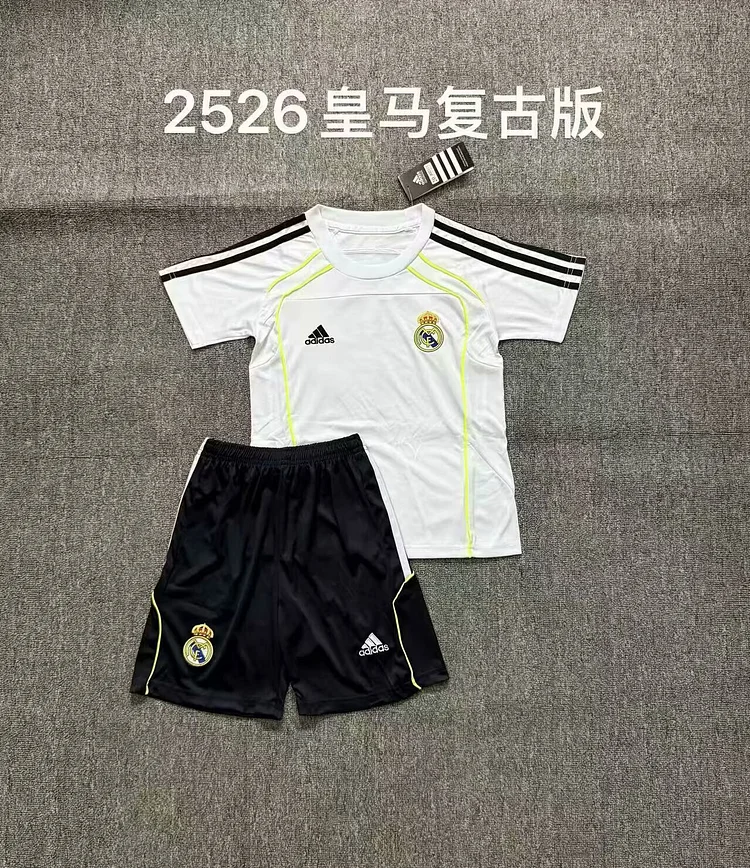 2025-26 Real Madrid Retro White T-shirt Blood-Jersey-er't Edition