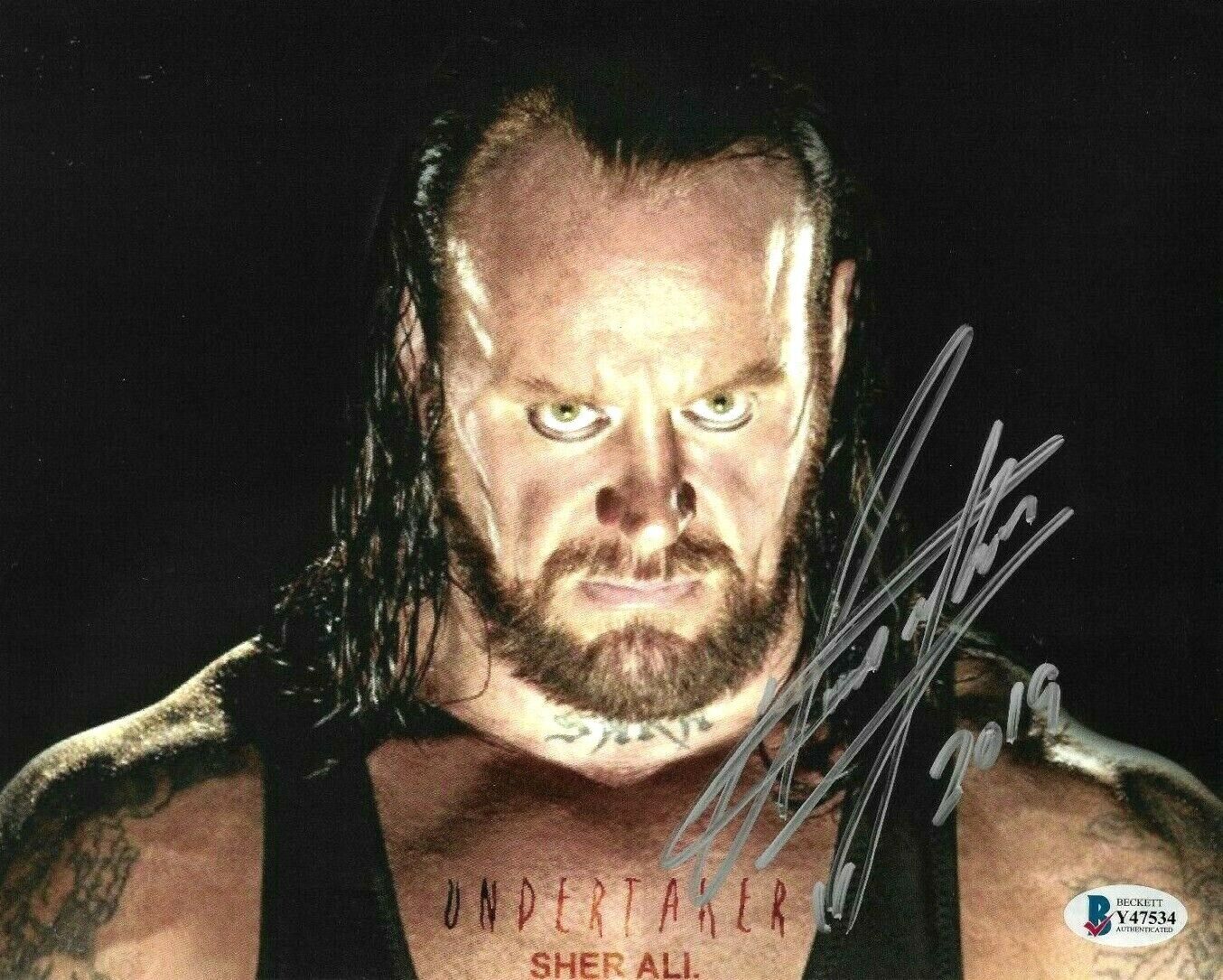 WWE THE UNDERTAKER HAND SIGNED AUTOGRAPHED 8X10 Photo Poster painting WITH BECKETT COA RARE 11