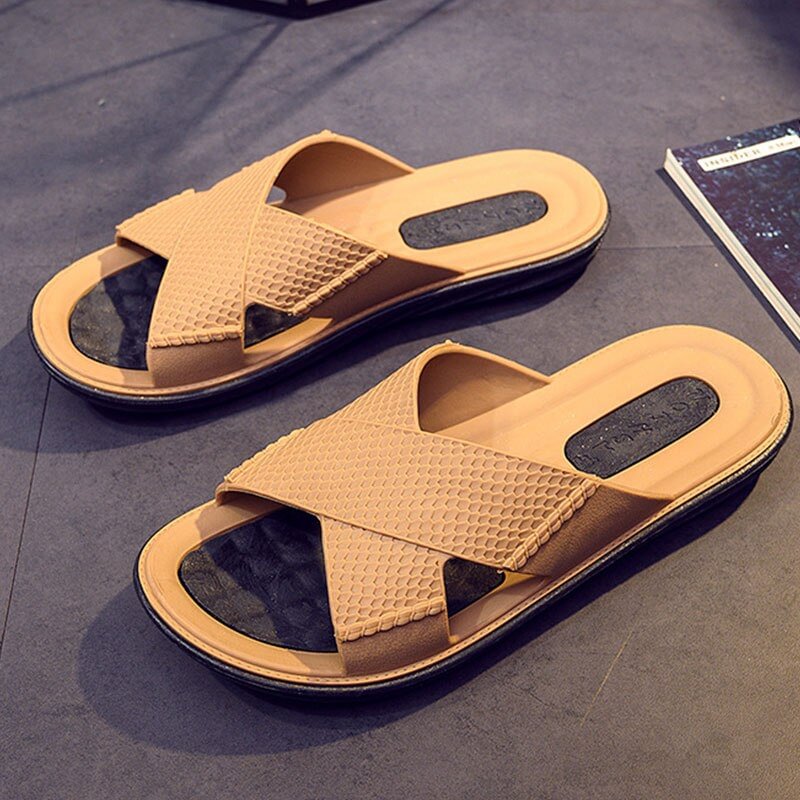 2021 Summer Men's Slippers Indoor Massage Home Shoes Bathroom Non-slip Slippers Beach Shoes Outdoor Men's Slippers