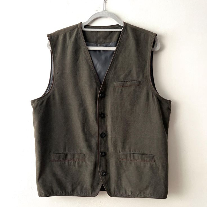 Men's Olive Green Single Breasted Sleeveless Vest