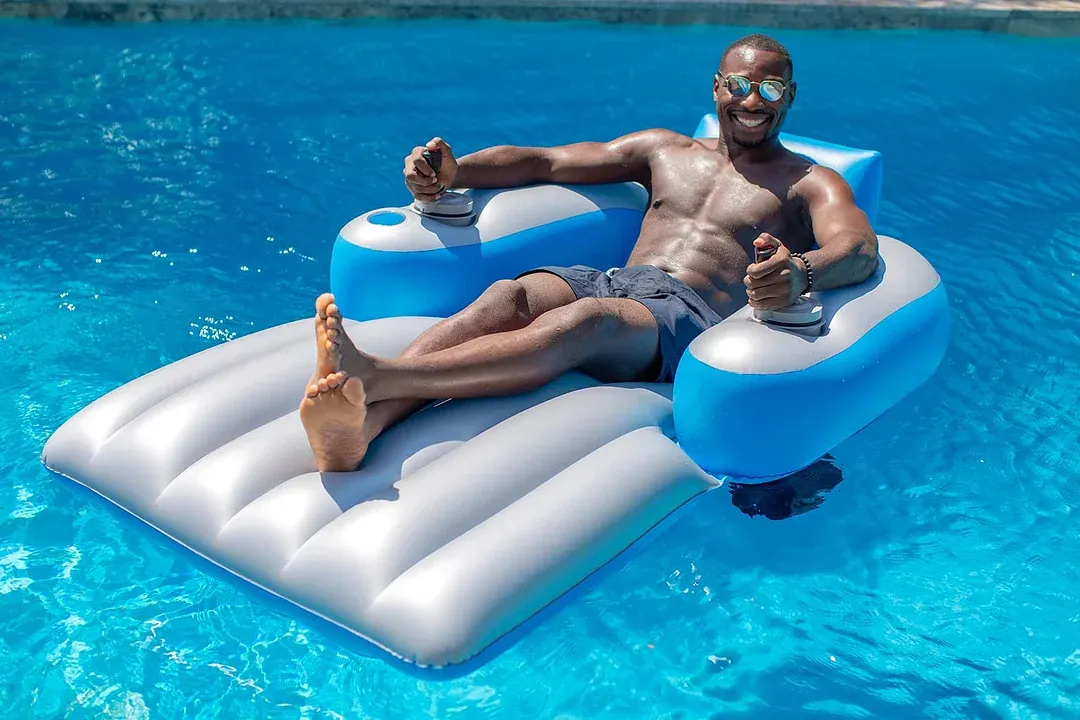 [NEW- 50% OFF 2nd item]Chargeable Motorized Pool Lounger