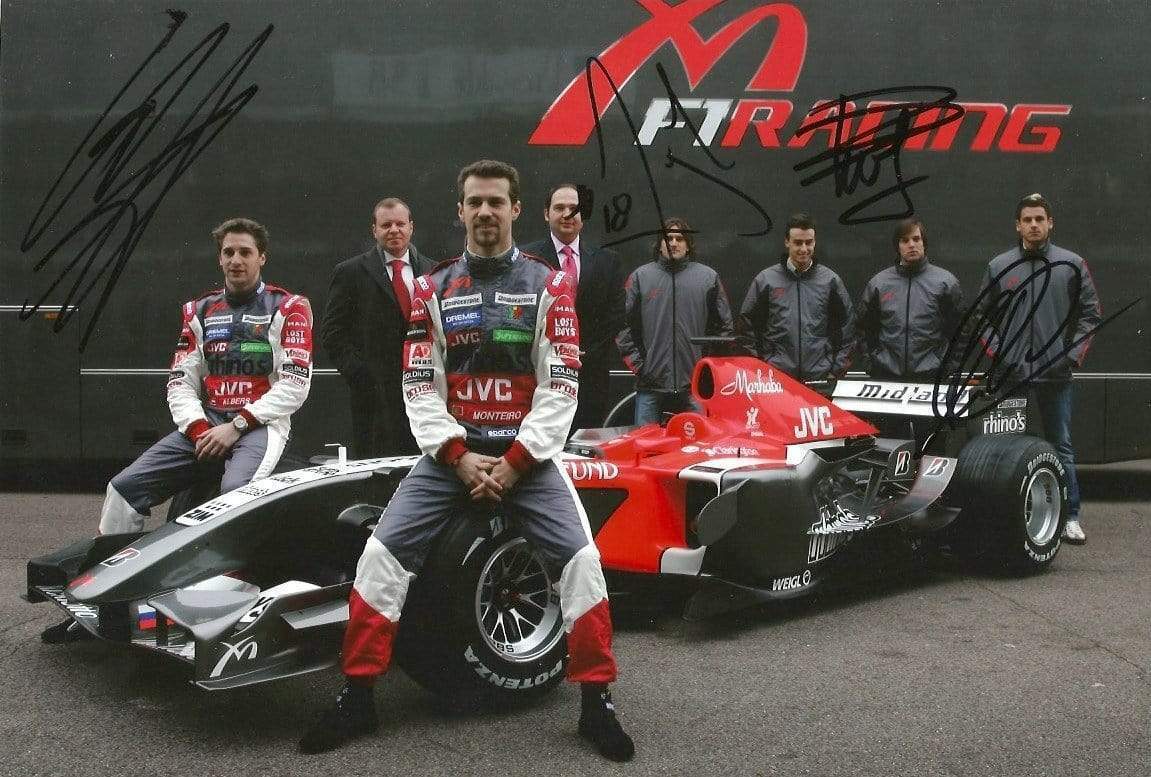 Adrian Sutil & others FORMULA ONEFORCE INDIA autographs, In-Person signed Photo Poster painting