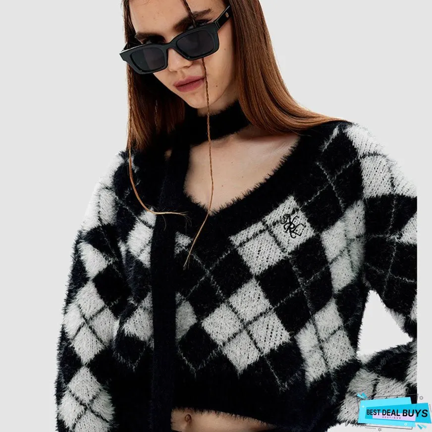 Tie + Argyle Pattern Cropped Sweater