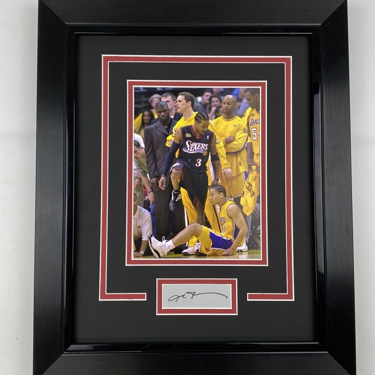 Framed Allen Iverson Facsimile Laser Engraved Auto Philadelphia 76ers Photo Poster painting