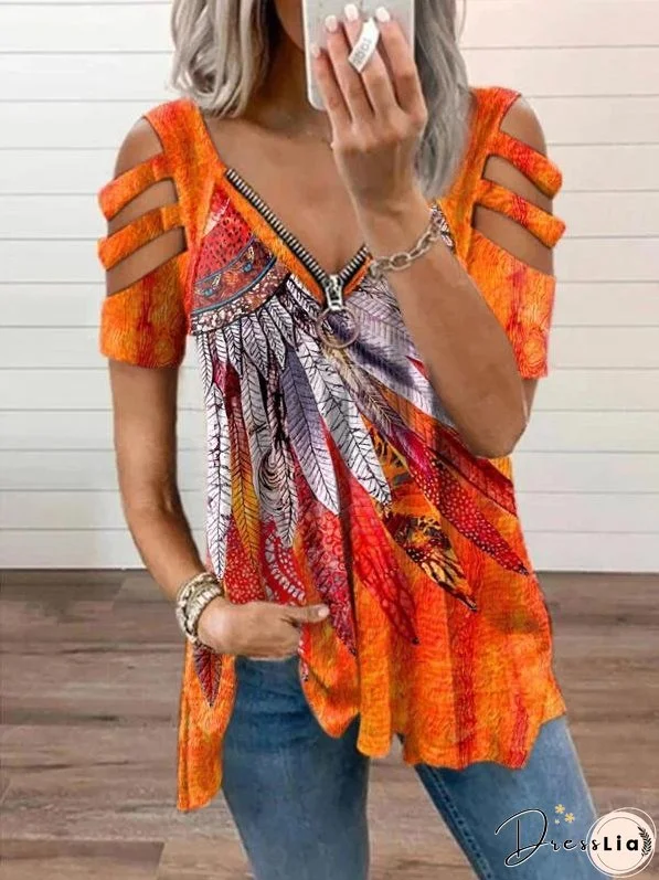 Printed V-neck Off Shoulder T-shirt