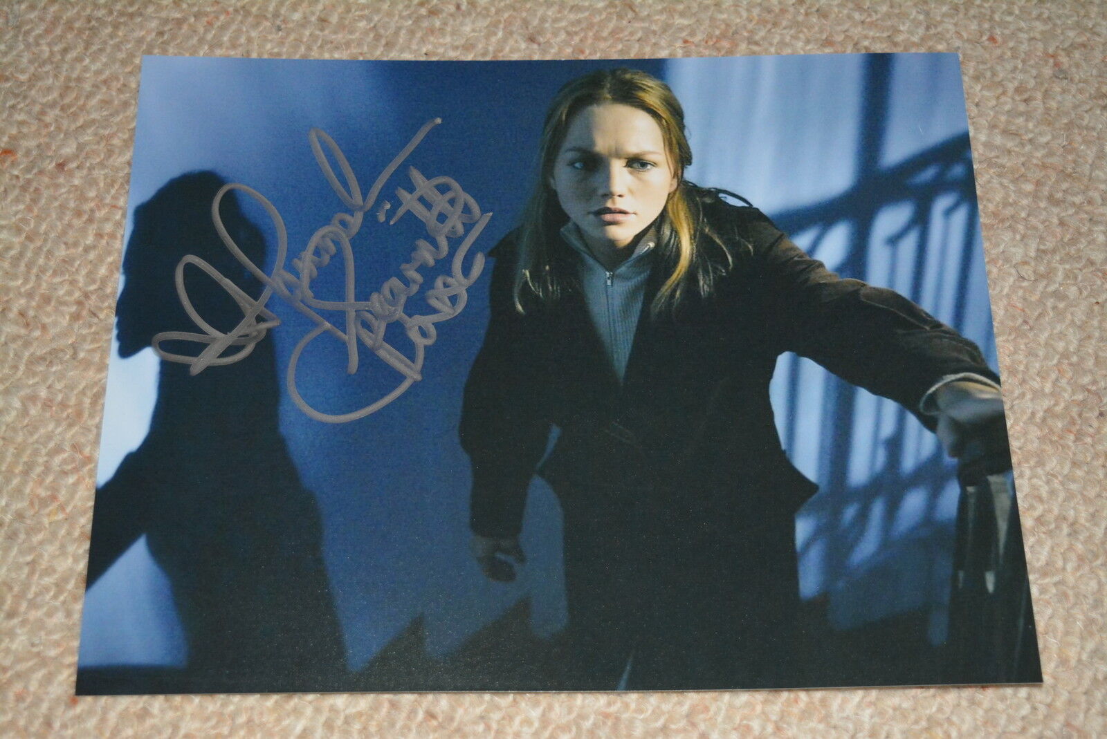 HANNAH SPEARRITT signed autograph In Person 8x10 PRIMEVAL