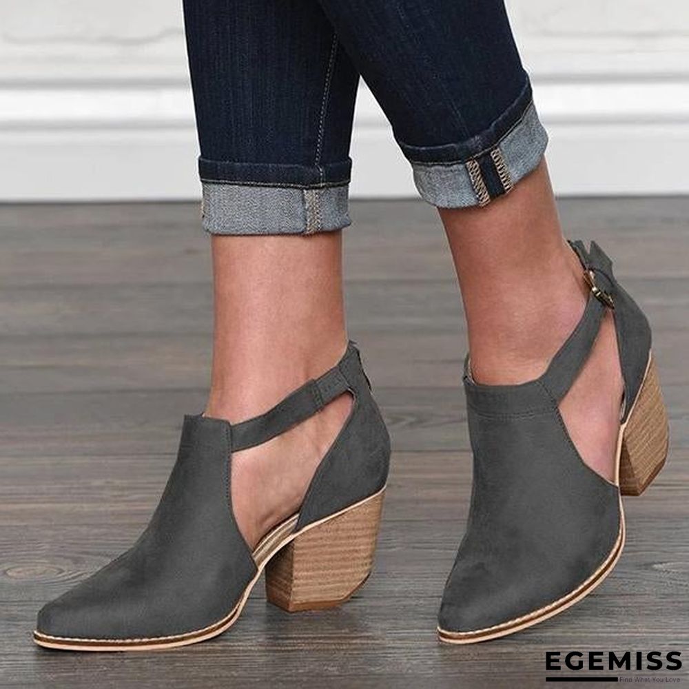 Buckle Cut Out Chunky Heel Zipper Boots | EGEMISS