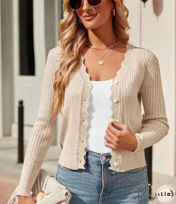 Relaxed and Stylish winter Cardigan