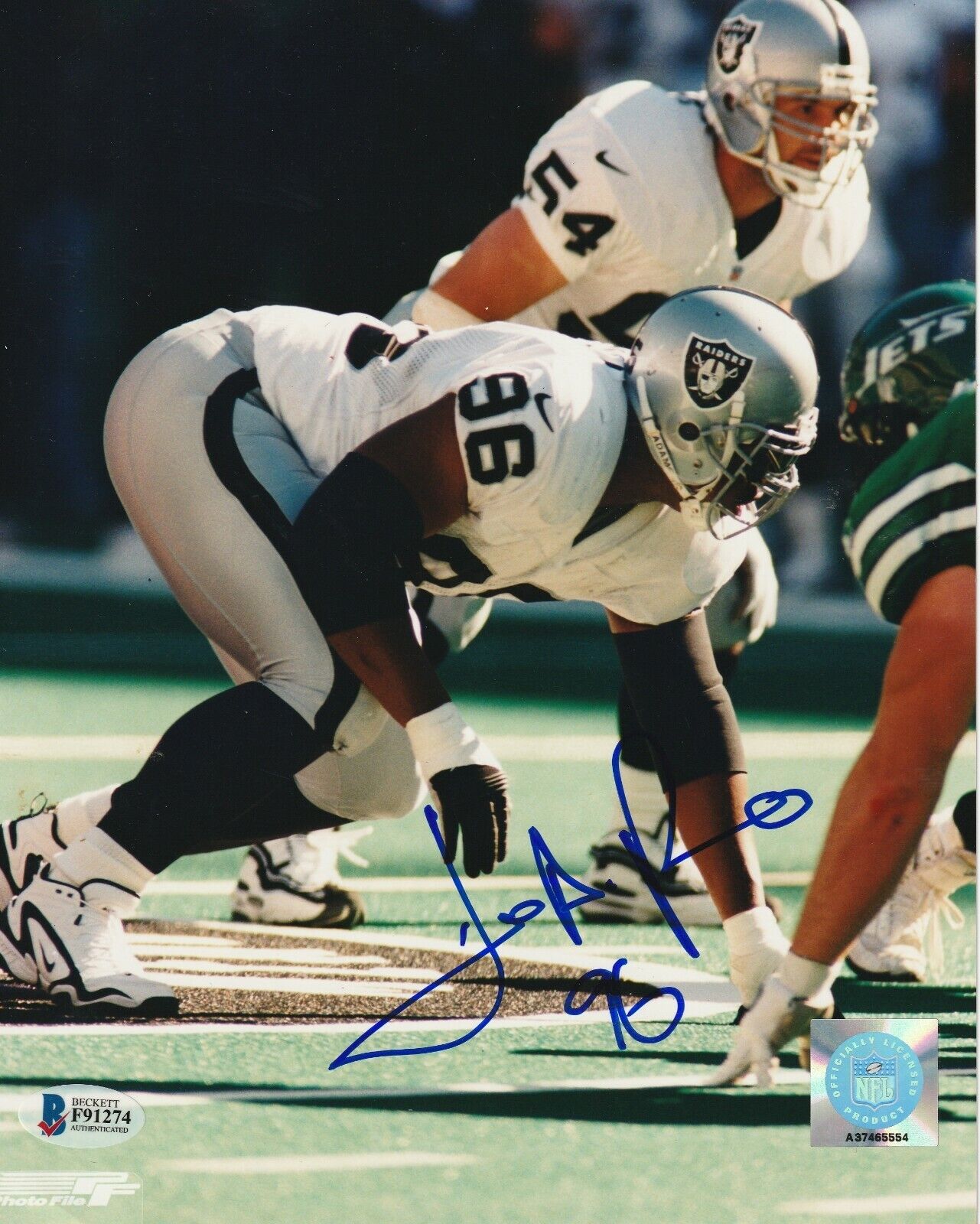 DARRELL RUSSELL Signed Oakland RAIDERS 8X10 Photo Poster painting w/ Beckett COA