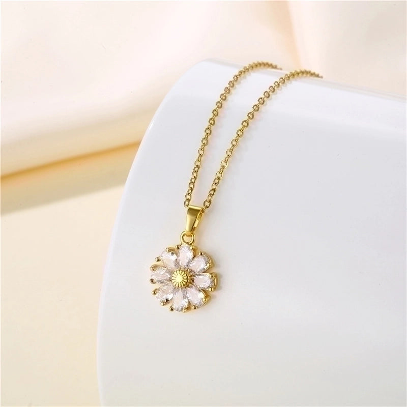 Stainless Steel Titanium Steel 18K Gold Plated Korean Style Plating Inlay Sector Star Flower Zircon Pendant Necklace